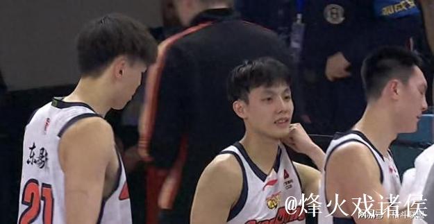 CBA俱乐部杯：徐杰23+2+6 广东102-69轻取合肥